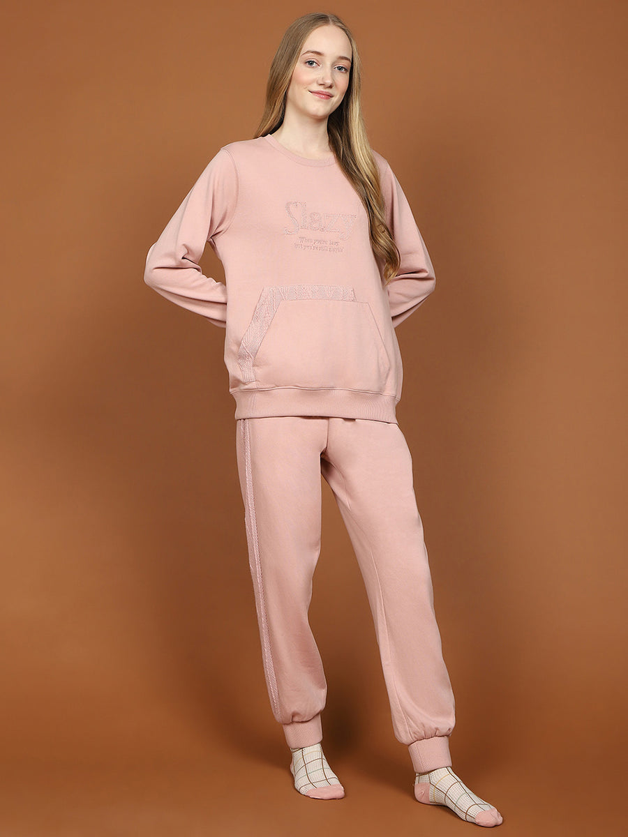 Madame Typography Adorned Kangaroo Pouched Cotton Blend Peach Nightsuit