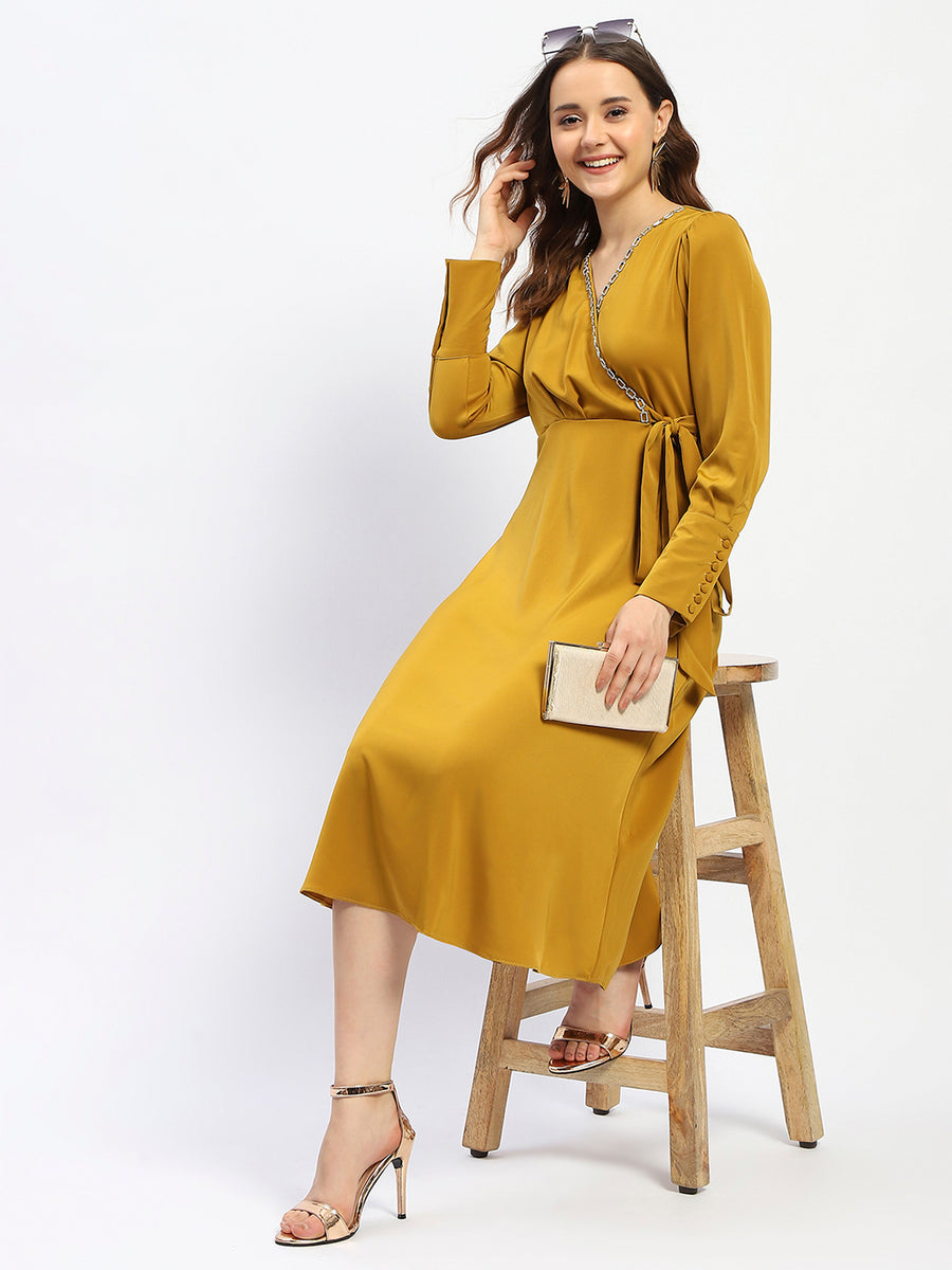 Madame Empire Waist Chain Accented Mustard Midi Dress