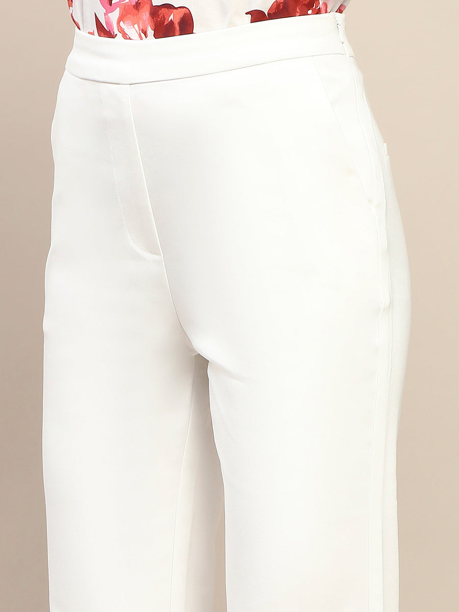 Madame Solid Side Zipper And Pocketed White Trousers