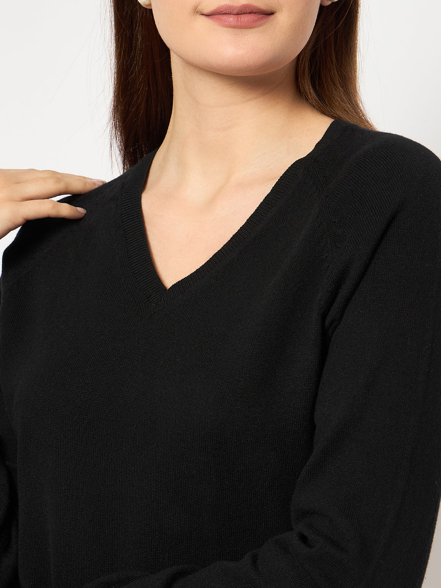 Madame V Neck Skinny Fit Black Sweater