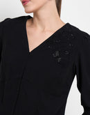 Madame Swarovski Detailed V Neck Solid Black Top