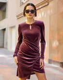 Madame Front Ruched Detailed Solid Mauve Midi Velvet Dress